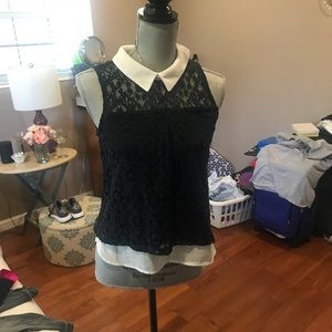 SOLD Navy blue and white top